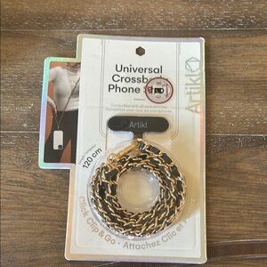 Black and Gold Phone Cover with Chain-Link Design